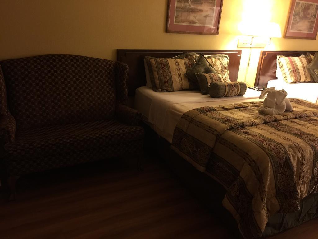 Americas Best Value Inn & Suites Macon At Sunset Dr Eksteriør billede