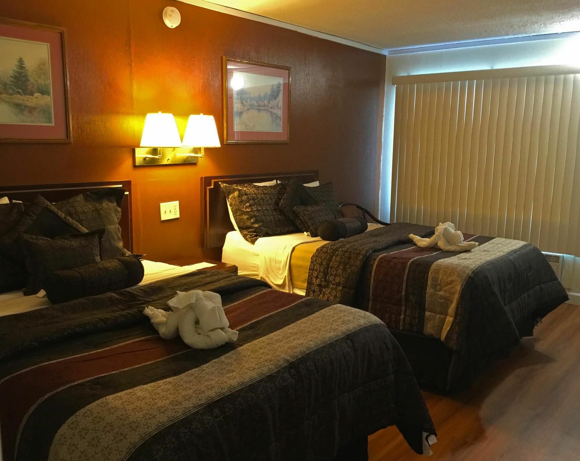Americas Best Value Inn & Suites Macon At Sunset Dr Eksteriør billede